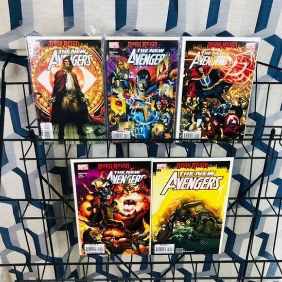 The New Avengers #51-55 lot #53 1st App of Brother Voodoo Sorcerer Supreme 2009 - Picture 1 of 6